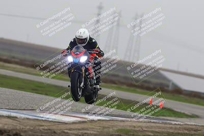 media/Nov-29-2025-TrackDaz (Sat) [[10ae2d9bce]]/A Group/Session 4 (Wheelie Bump)/